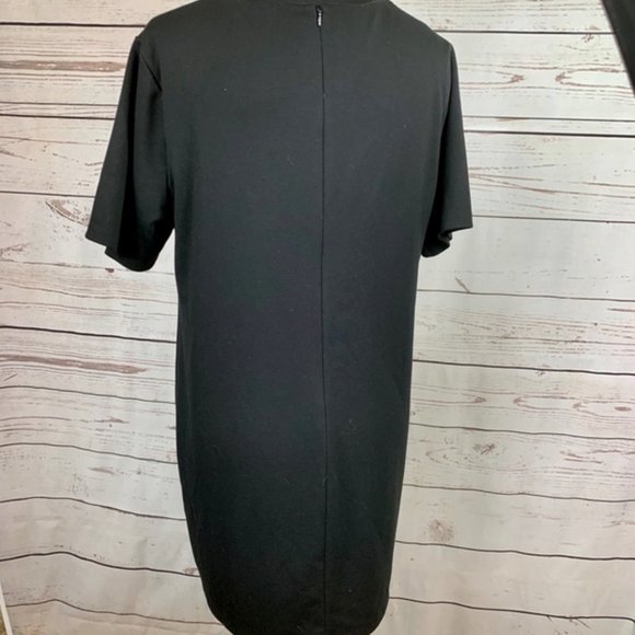 3/$25 Old Navy black dress - Picture 3 of 4